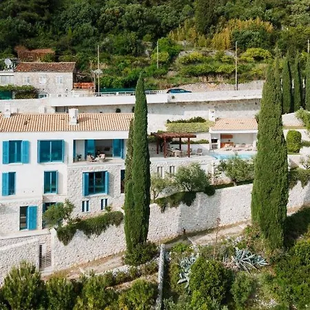 Limun Villa